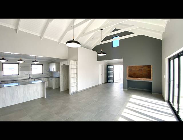 3 BEDROOM HOUSE FOR SALE IN ATLANTIC SANDS PRIVATE ESTATE